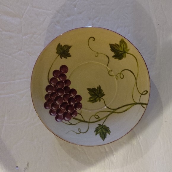 Large Tea/ Coffee Mug/Cup With Saucer . Grape/Leaf Pattern . 2 pc Set - Picture 10 of 12